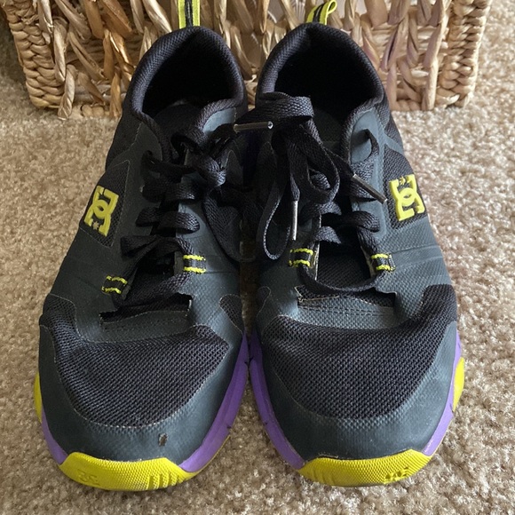 DC Unilite Trainer Shoes - Picture 2 of 7